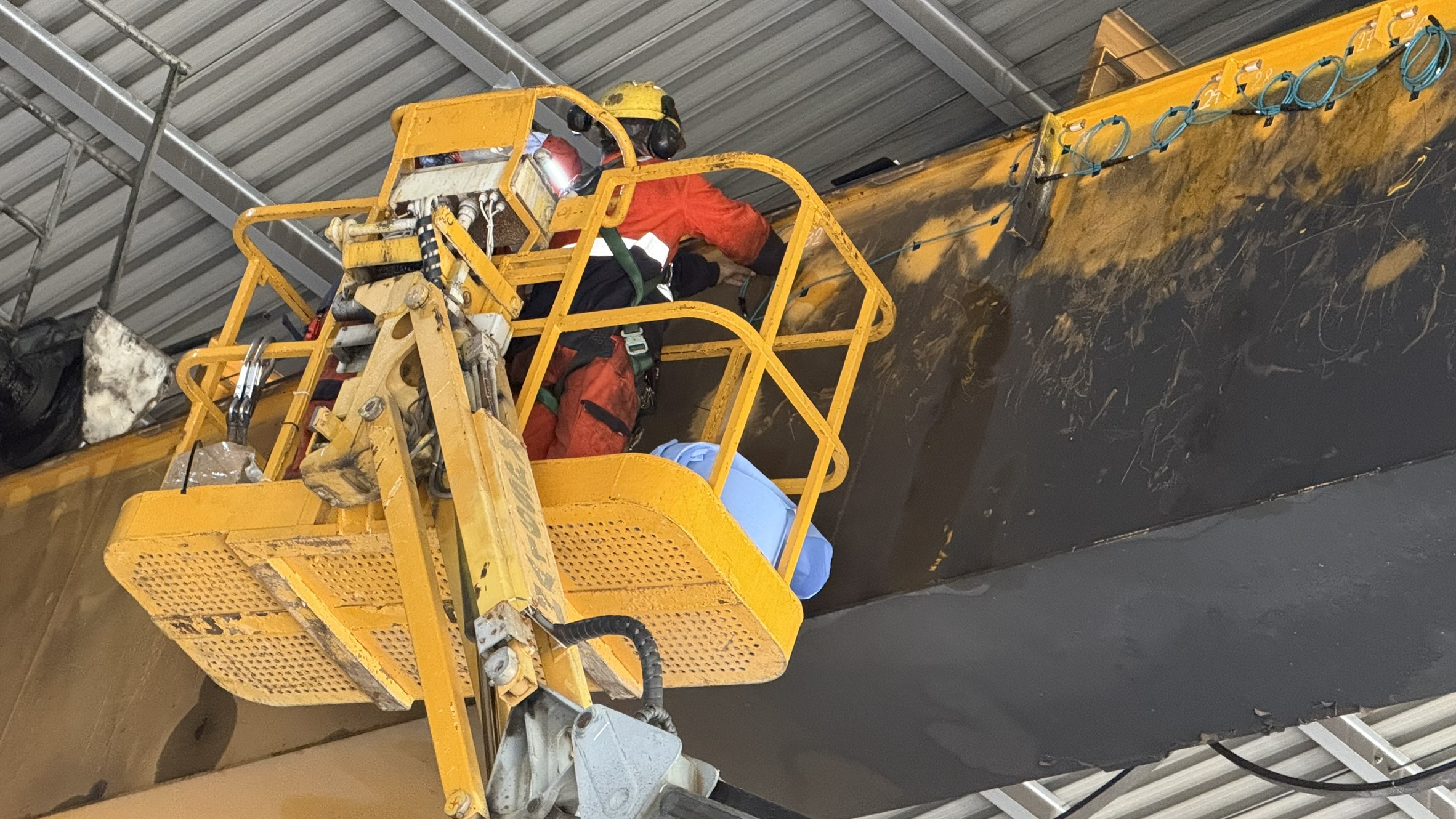 STS crane structural monitoring system in maritime terminal